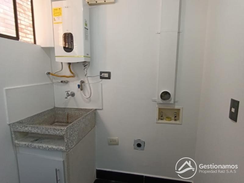 WhatsApp Image 2025-11-13 at 10.05.47 AM (4).jpeg